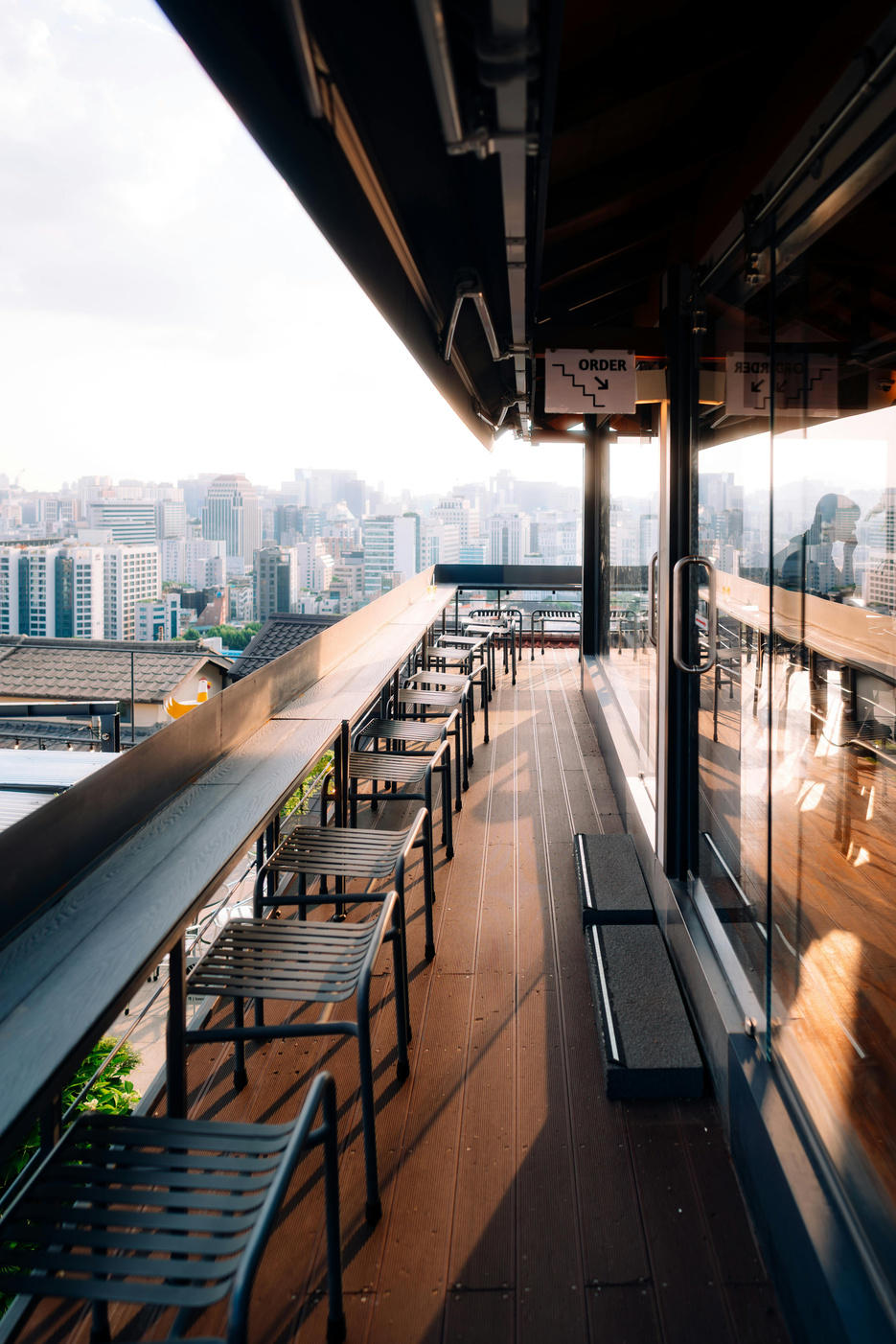 Rooftop · Sport Bar